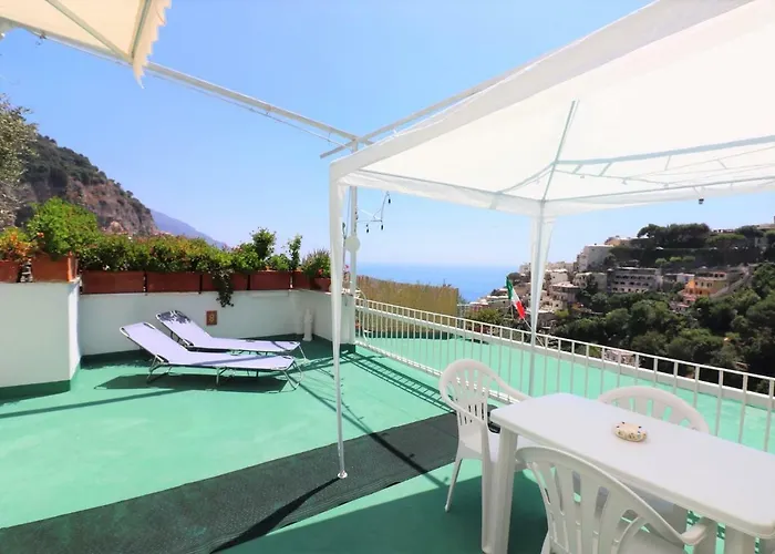 Sorrento Realty Holidays - Erika Apt