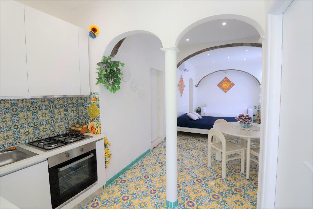 Apartment Sorrento Realty Holidays - Erika Apt Positano
