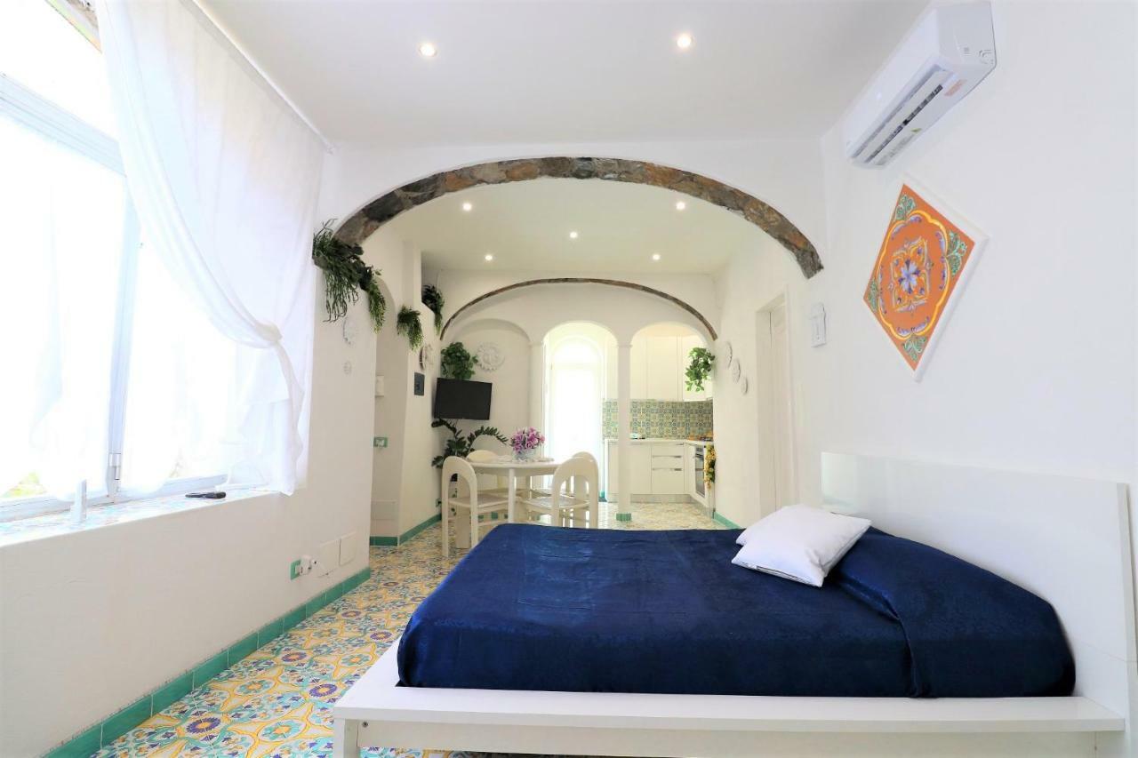 Sorrento Realty Holidays - Erika Apt Positano