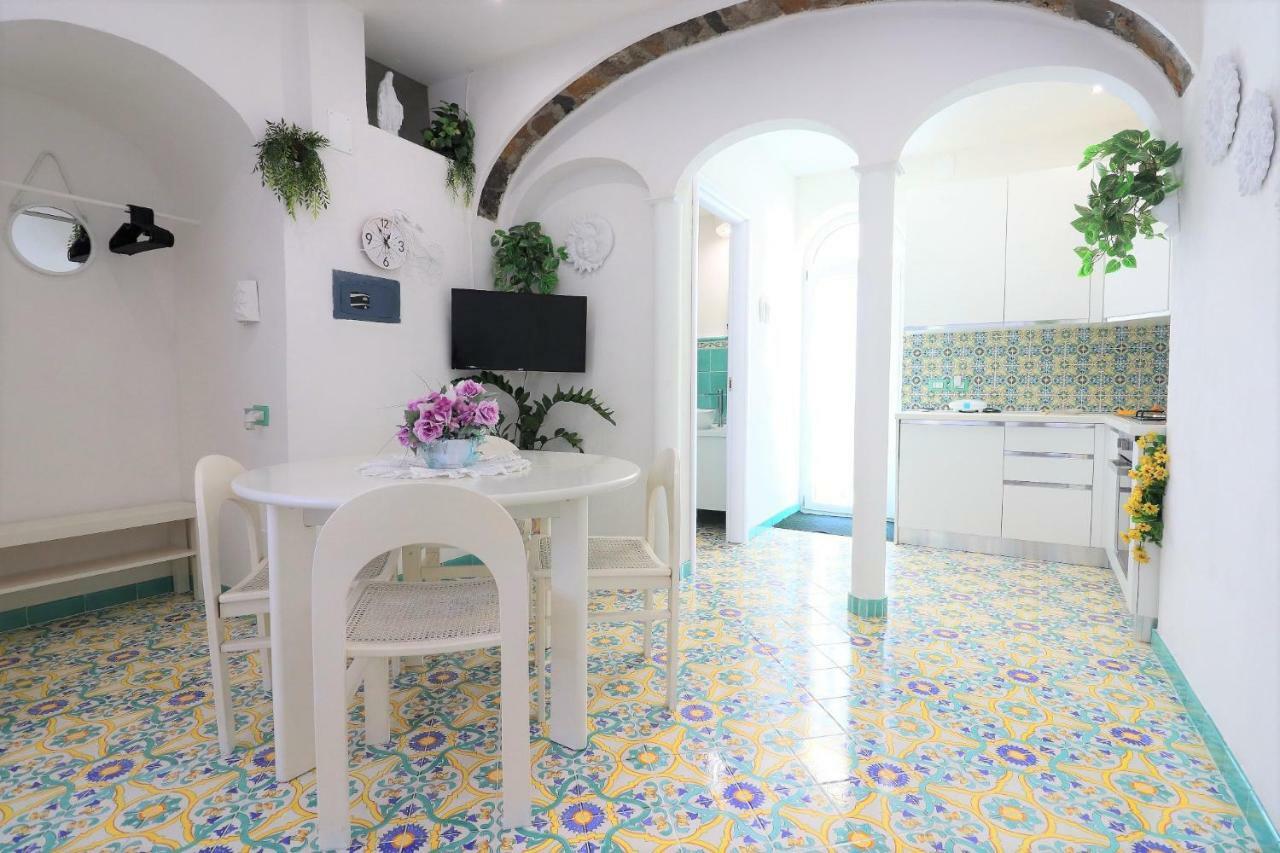 Sorrento Realty Holidays - Erika Apt